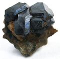 File:120px-480px-Uraninite-usa32abg.jpg