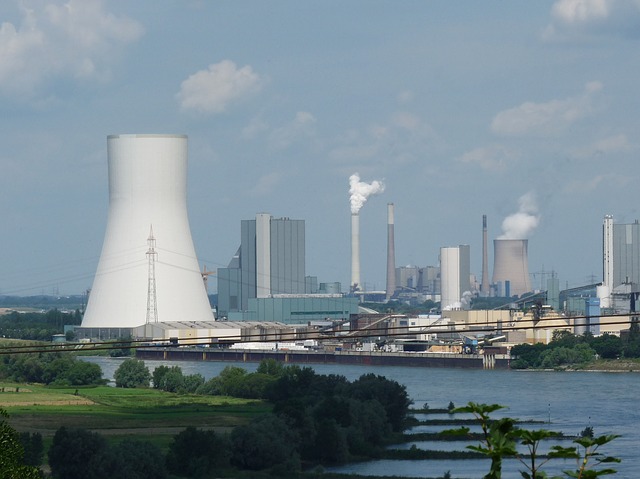 File:Power-plants.jpg