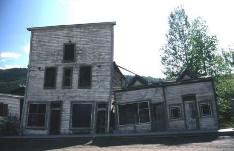 Permafrost thawed under this house in Dawson City, British Colombia (Canada) and the house was damaged.[8]