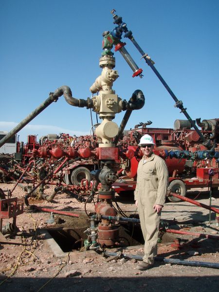 File:Well Head where fluids are injected into the ground.JPG